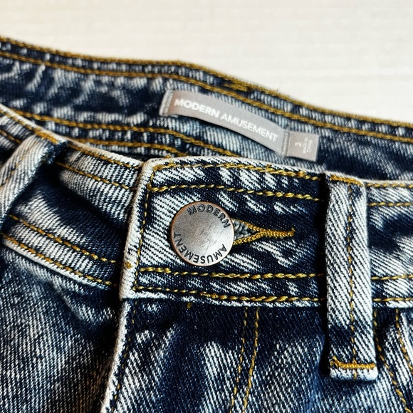 Cute bow shorts - Picture 7 of 8